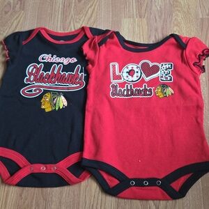 NHL Chicago Blackhawks Baby 6/9 Months Bodysuit 2pc Hockey NWT 100% Cotton